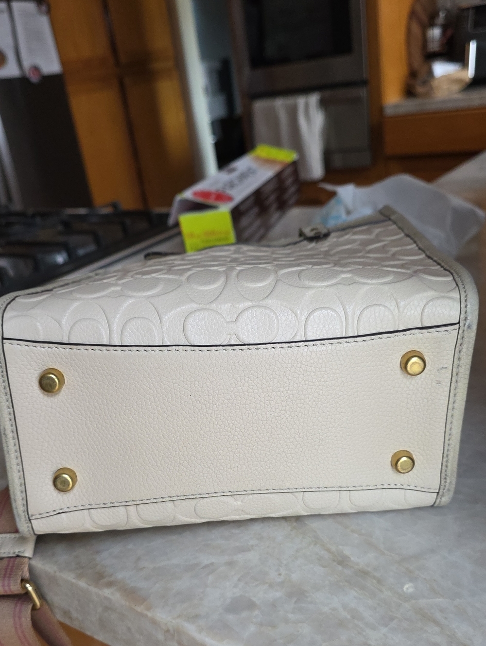 Coach Field Tote 22 In Signature LEATHER - Picture 5 of 16